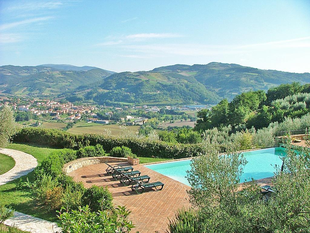 Agriturismo Castagna Alta Valfabbrica Екстериор снимка