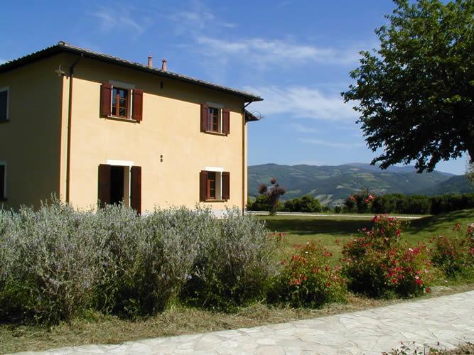 Agriturismo Castagna Alta Valfabbrica Екстериор снимка