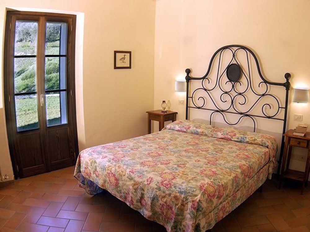Agriturismo Castagna Alta Valfabbrica Екстериор снимка