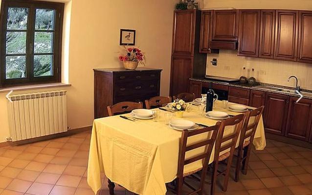 Agriturismo Castagna Alta Valfabbrica Екстериор снимка