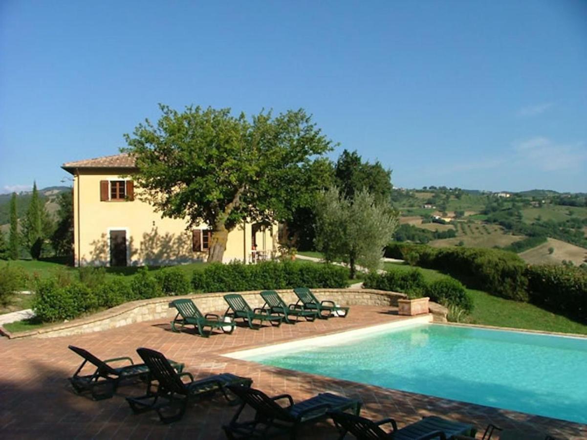 Agriturismo Castagna Alta Valfabbrica Екстериор снимка